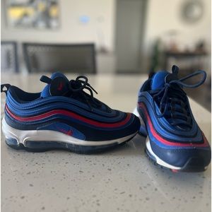 Nike Air Max 97.